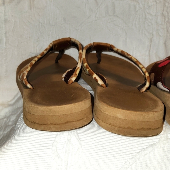 Eliza B flip flops - Picture 3 of 4